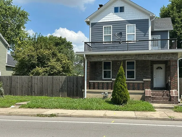 925 Xenia Ave — Photo 56