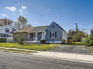 414 Meadow Rd, Baltimore, MD 21206