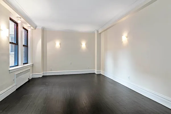 Sold by Douglas Elliman | media 14