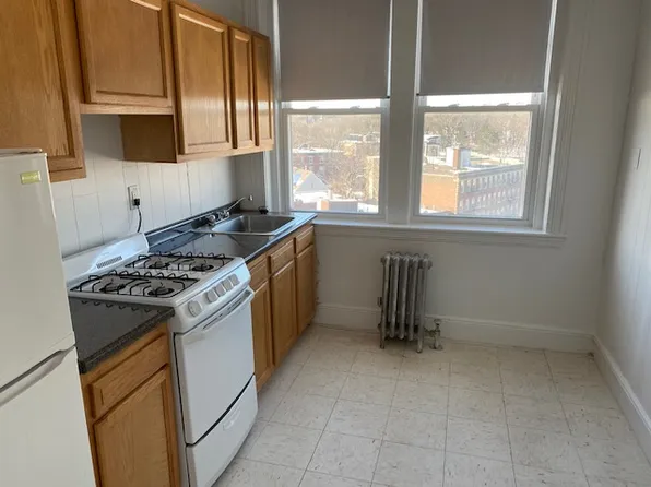 1820 Commonwealth Ave, Brighton, MA