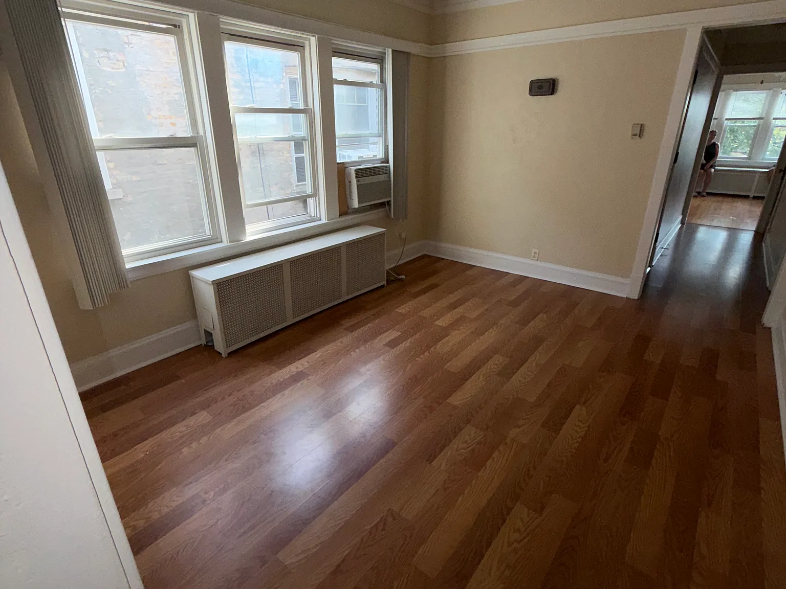 2 bed, 1100 sqft, $1,350 — Photo 3