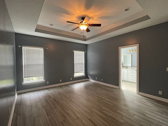 5th image of 31 Wellington Cir
