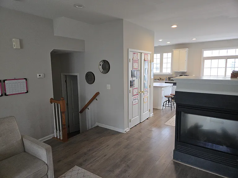 42413 Bowditch Sq — Photo 18
