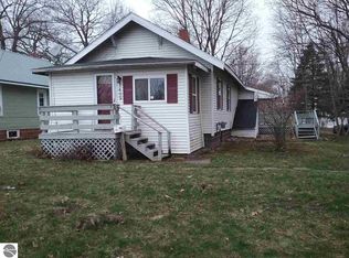 1409 Eastward St, Alma, MI 48801