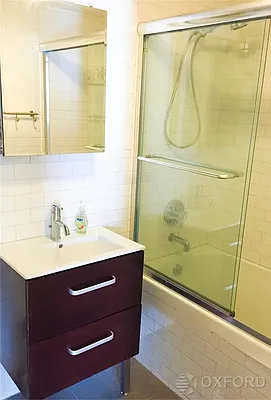 Rented by Oxford Property Group | media 22