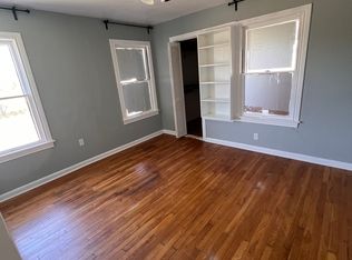 261 Hartfield Rd, La Vernia, TX 78121