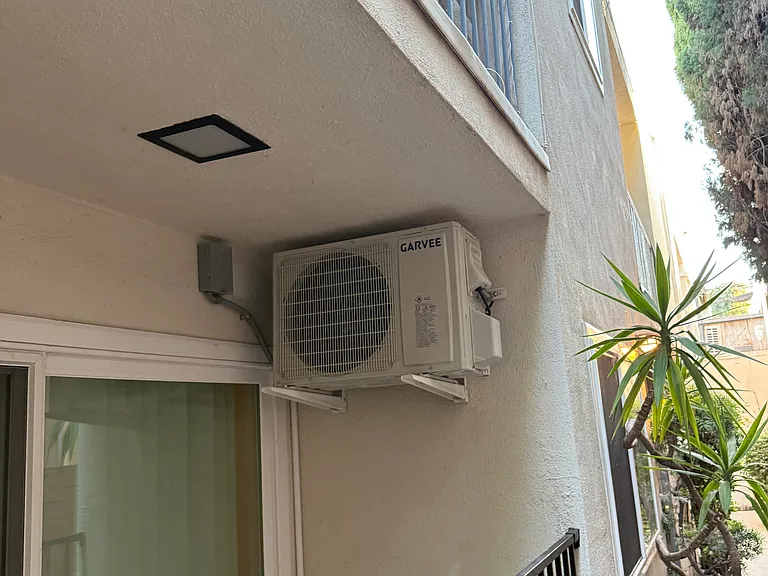 Mini-split AC (x3 throughout unit)