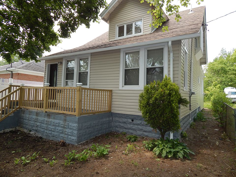 1st image of 24 61 137 Ave. Laurelton #2G