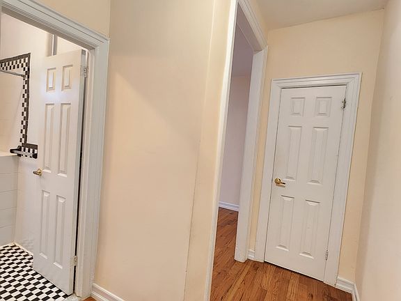 5th image of 27-24 23rd St #3