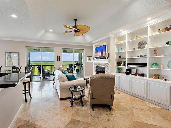 4th image of 315 S Ocean Grande Dr #303