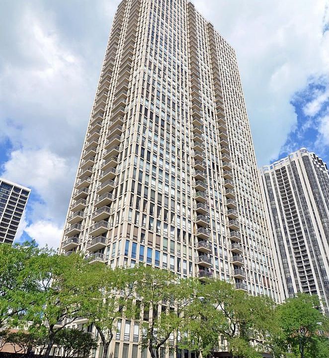 1st image of 1660 N La Salle St #2509