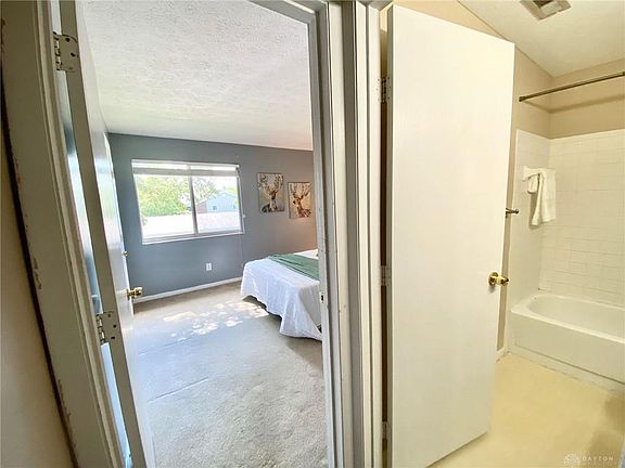 3rd image of 1441 Hollow Run APT 7