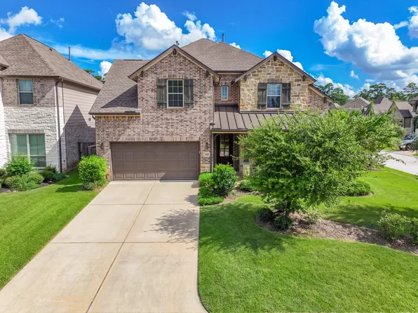 449 Devlin Shores Dr, Conroe, TX 77304