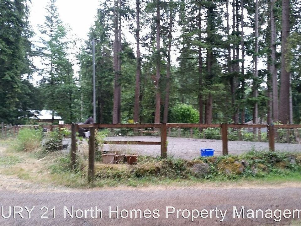 2nd image of 31115 NE Cherry Valley Rd