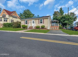 12 Raritan Ave, Leonardo, NJ 07737