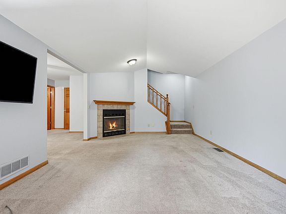 4th image of 7807 W 110th St