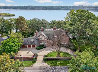 4215 W River Rd, Toledo, OH 43614