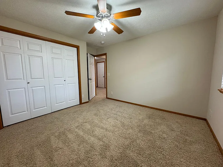 6172 Laroche Rd — Photo 14