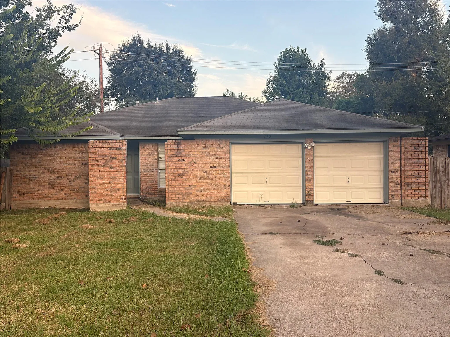 3 bed, 2.0 bath, 1241 sqft, $1,700 — Photo 1