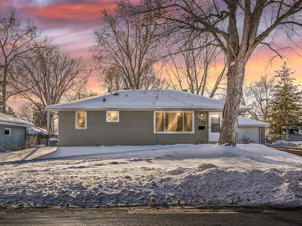 5007 65th Ave N, Brooklyn Center, MN 55429