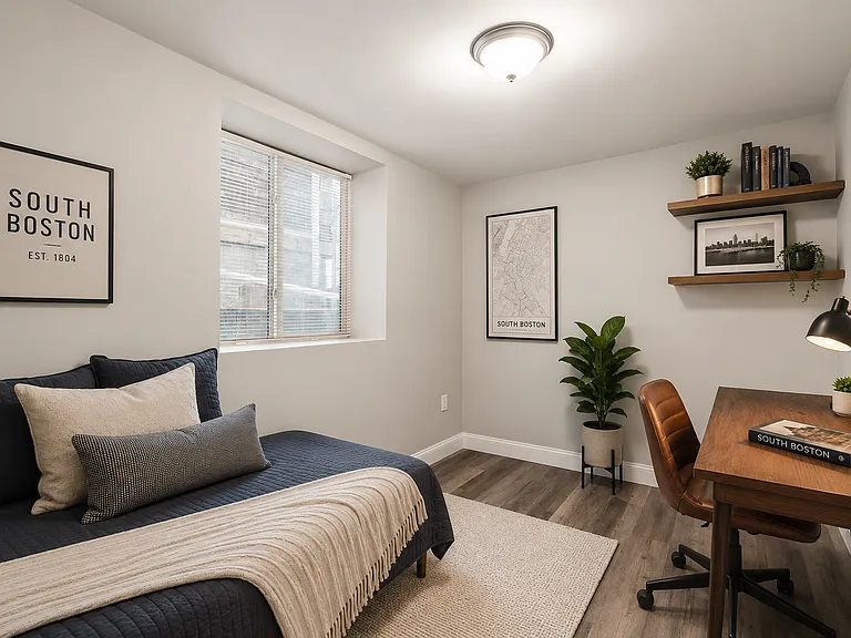 619 E 5th St #1 — Photo 13