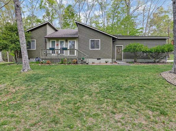 129 Norcross Rd, Fairfield Glade, TN 38558