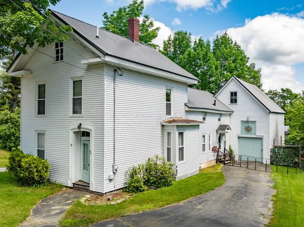 88 Pleasant Street, Dover-Foxcroft, ME 04426