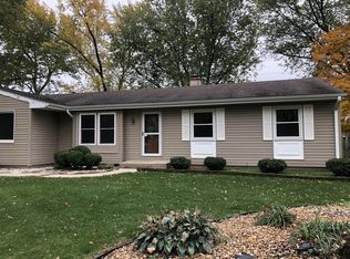 6413 High Line Rd, Crystal Lake, IL 60012