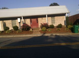 110 N Franklin St, Madison, NC 27025