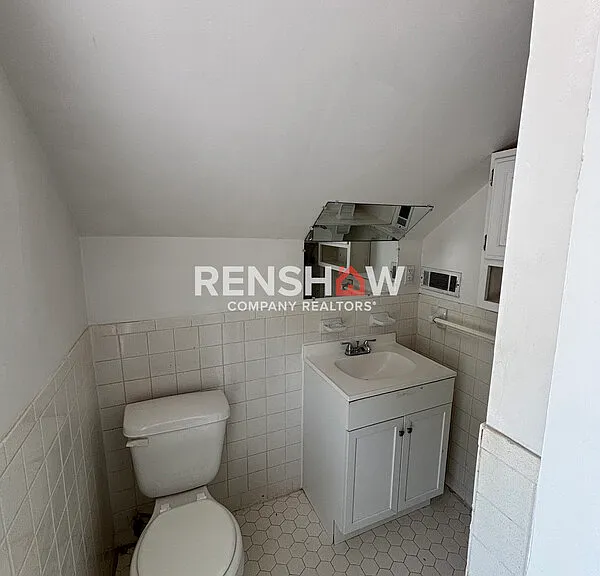 378 N Highland St — Photo 16
