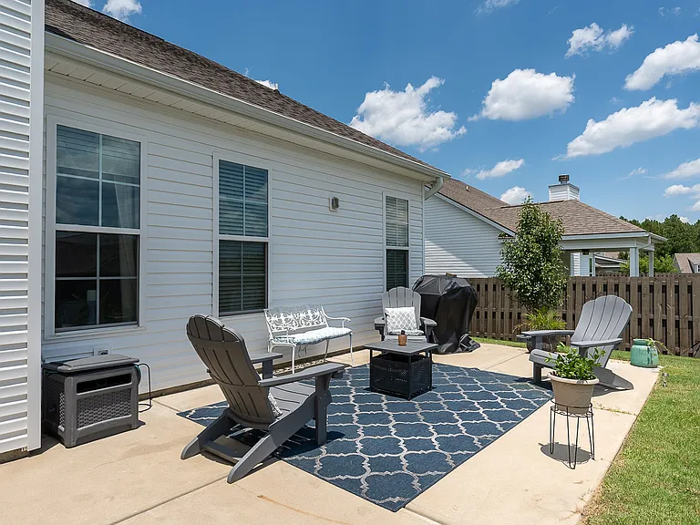 3198 Greymoor Cir — Photo 32