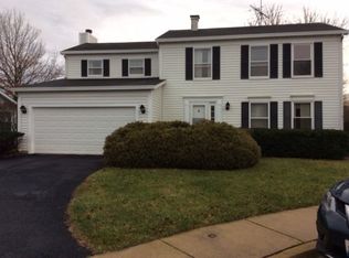 25W079 Canary Ct, Naperville, IL 60540