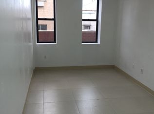 13682 39th Ave FL 3, Flushing, NY 11354