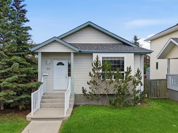 69 S Durand Cres, Red Deer, AB T4R 3A7