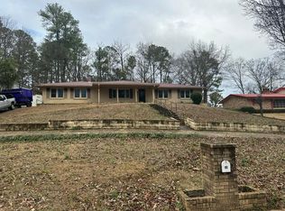 56 Southmont Dr, Tuscaloosa, AL 35405