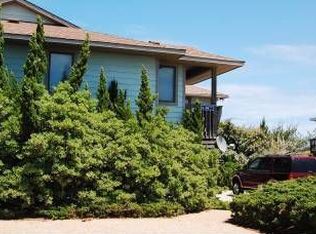 1 Mockinbird Ln, Southern Shores, NC 27949