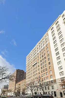 Rented by Compass | media 7