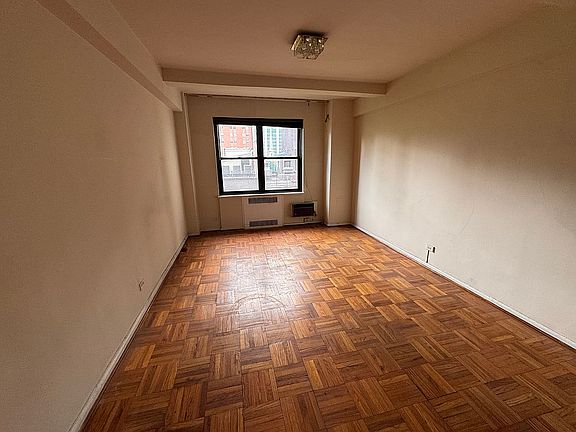 5th image of 120 E 79th St APT 7E