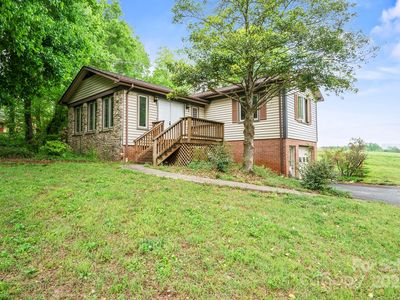 1205 Southwood Dr, Newton, NC, 28658