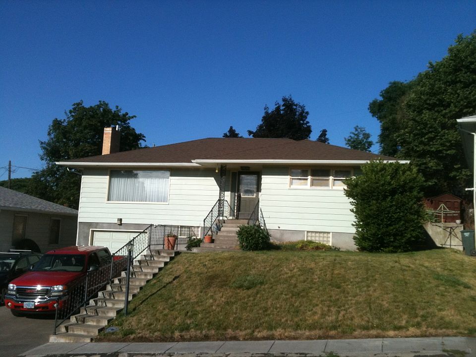 Front house faces East