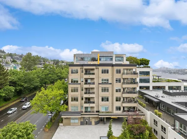1000 Aurora Ave N #412-4, Seattle, WA 98109