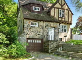 1 Kennedy Pl, Yonkers, NY 10707