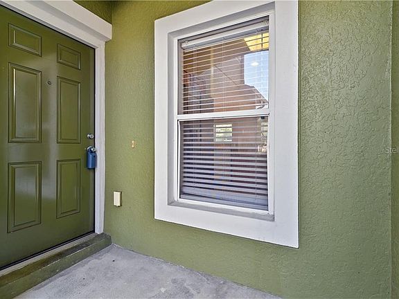 3rd image of 2261 Leland Ln