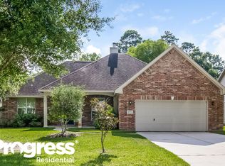 10719 Long Leaf Dr, Conroe, TX 77385