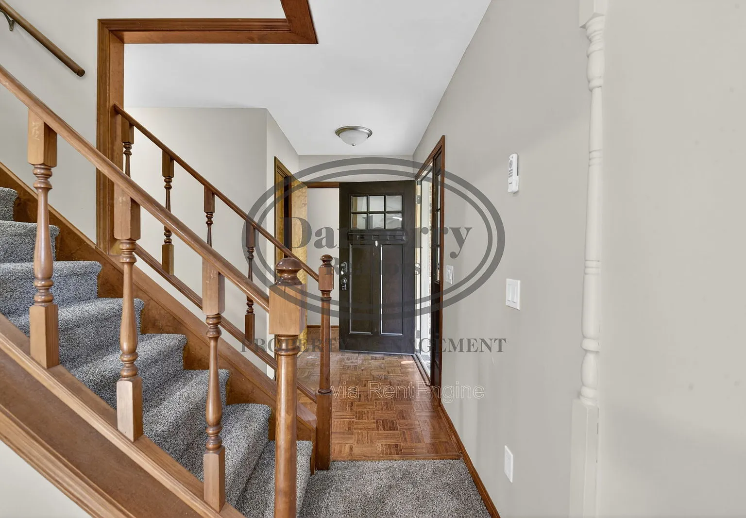 3 bed, 3.0 bath, 2139 sqft, $2,500 — Photo 3