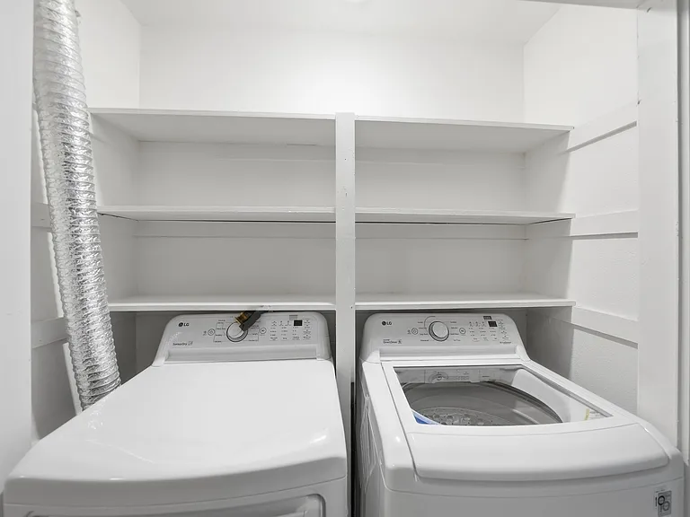 2815 Welborn St #101 — Photo 21