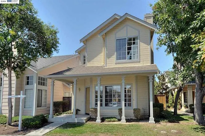 39624 Potrero Dr — Photo 1