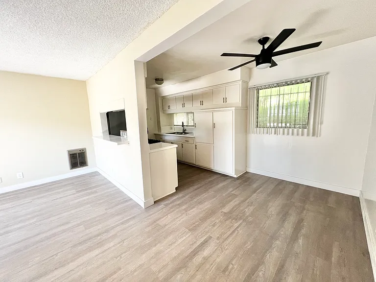 4215 Don Tomaso Dr #15 — Photo 3