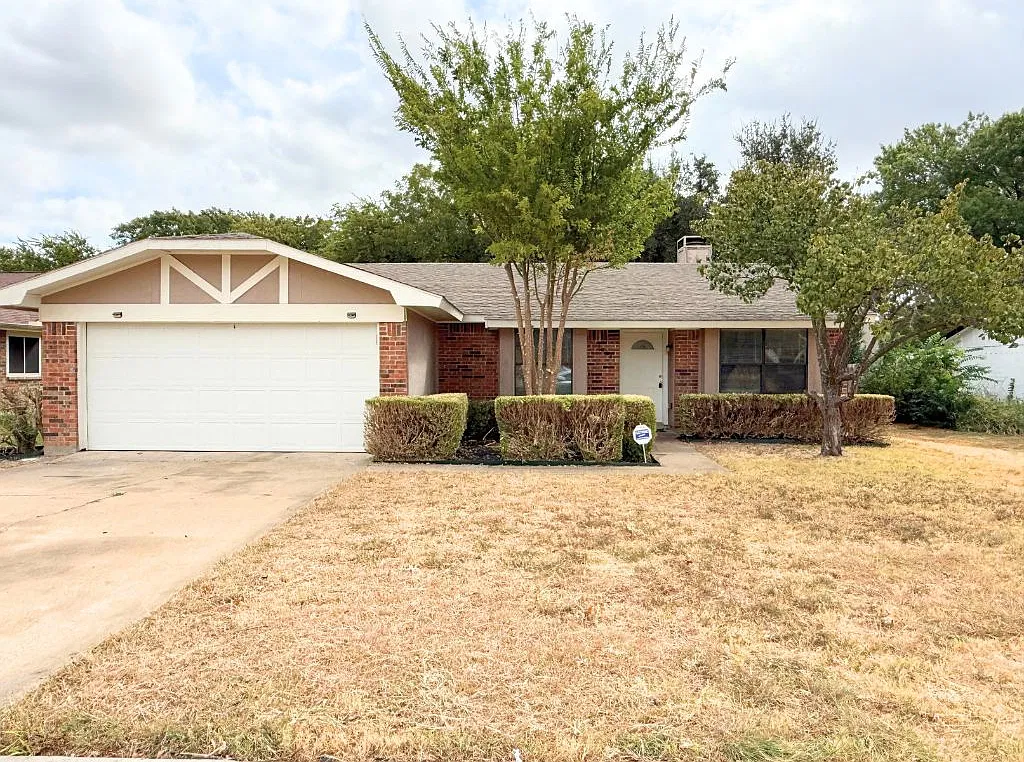 1464 Larchmont, Plano, TX 75074 — Photo 1