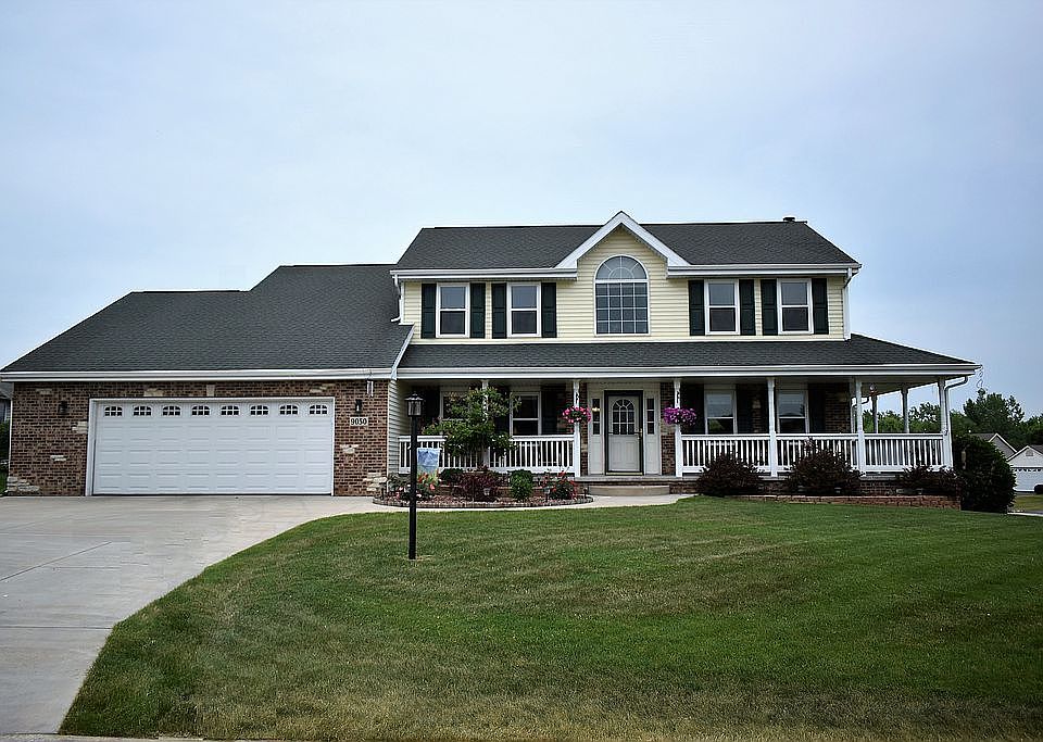 1st image of 9050 S York Ct